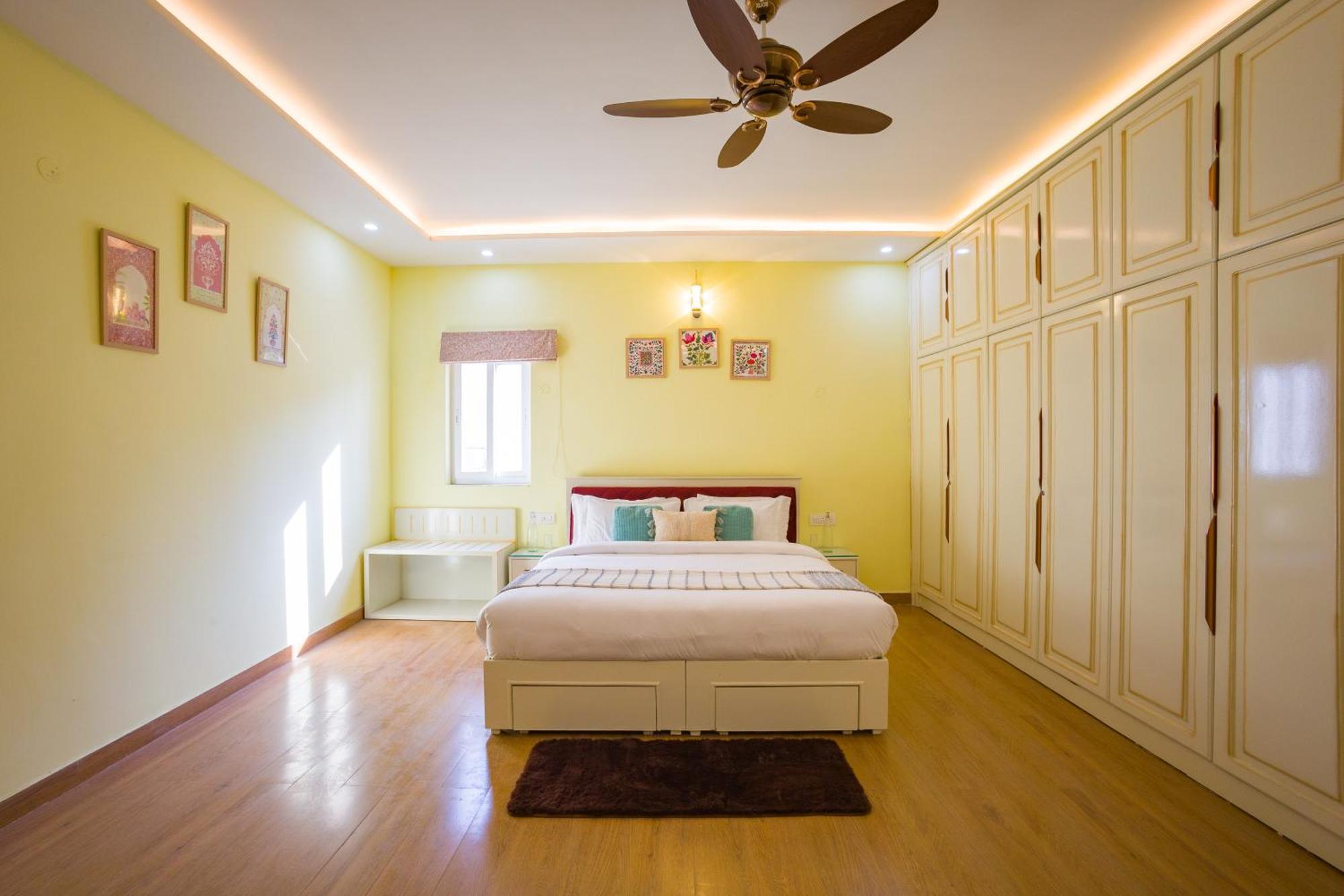 Elivaas Bydm The Ganges 2 Bhk Glasshouse Villa With Pvt Pool & Lift Rishīkesh Exterior foto