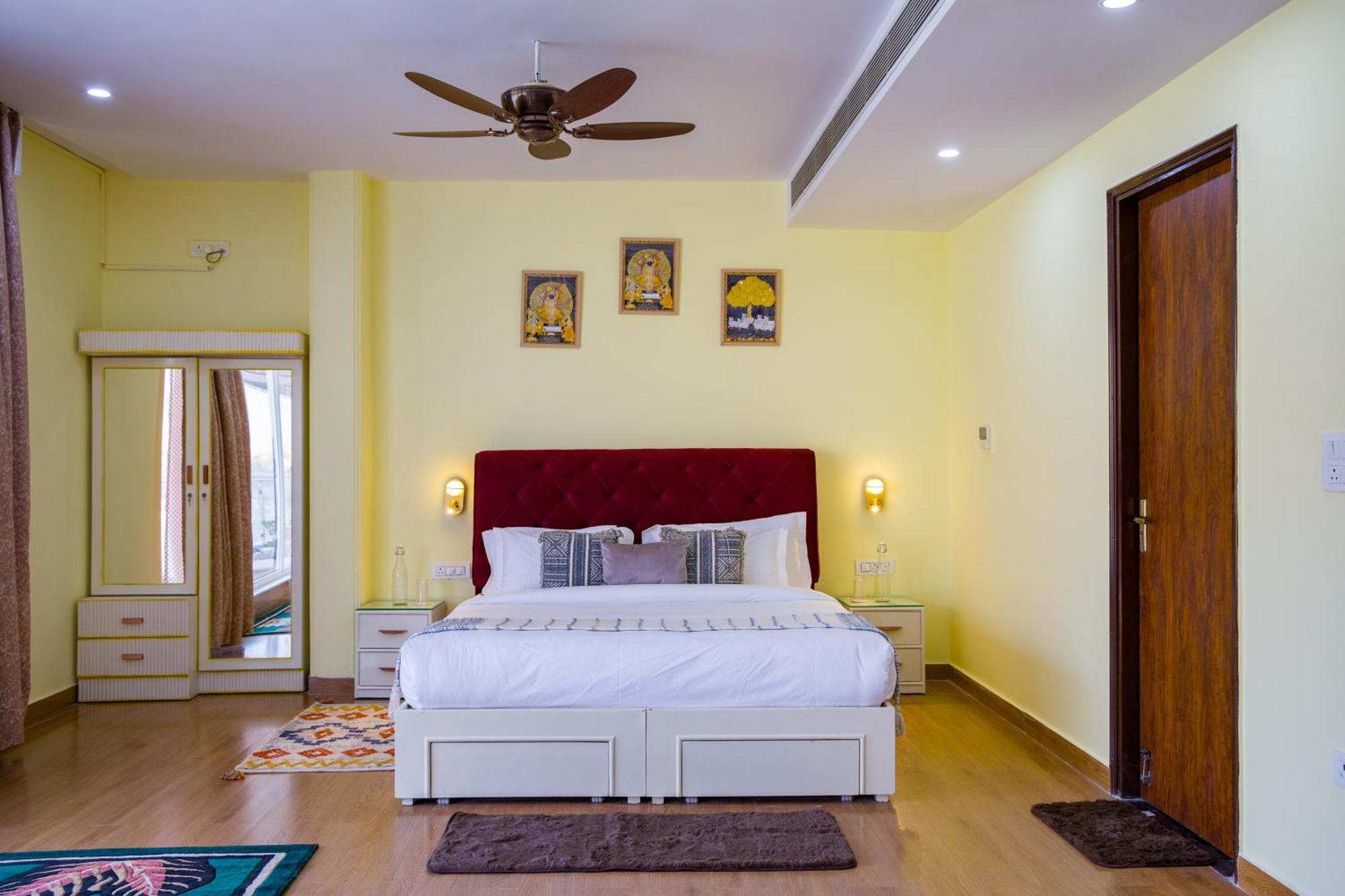 Elivaas Bydm The Ganges 2 Bhk Glasshouse Villa With Pvt Pool & Lift Rishīkesh Exterior foto
